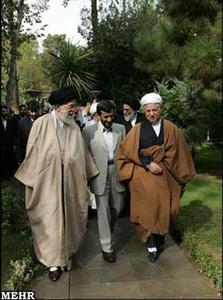 هاشمی رفسنجانی: حفظ انقلاب و نظام، مهم‌تر از آبرو و حیثیت سیاسی افراد است