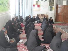 دوره آموزشی مهارت های زندگی برای دختران در آستانه ازدواج کمیته امداد شهرستان مهریز برگزار شد