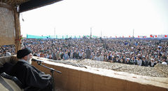 حضور رهبر معظم انقلاب در اجتماع عظیم و پر شور زائران مناطق عملیاتی دفاع مقدس(تصاویر)