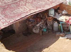 حاسیه نشینی اتباع بیگانه معضل جدی برای روستاهای حاشیه شهر یزد+تصاویر