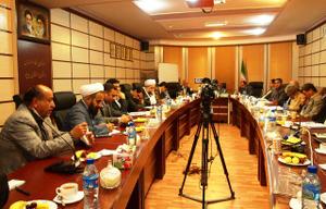 متاسفانه در ساخت آپارتمان ها توجه اي به مسائل فرهنگي و اجتماعي نمي شود