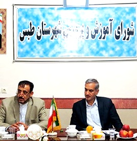 شورای آموزش و پرورش طبس برگزار شد/ خبرنگاران نامحرم جلسه بودند!!!