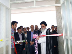 گزارش تصویری مراسم افتتاح خانه بهداشت شهدای کارگر روستای اکرمیه