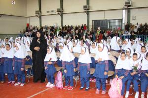 برگزاری جشن شکوفه ها در مدارس ابتدائی سما واحد یزد 