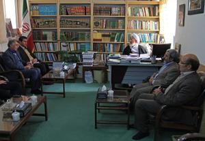 با خدمت به معلولین به نیت قرب الهی ،مشمول رحمت خدا شویم