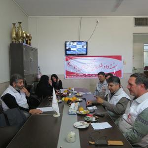برگزاری جلسه شورای اجرایی جمعیت هلال احمر شهرستان  مهریز بمناسبت هفته داوطلبان 