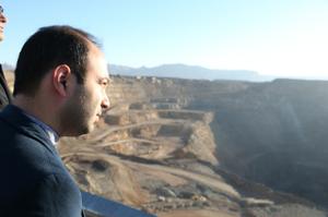 حضور کامران نجف زاده در شرکت سنگ آهن مرکزی بافق +تصاویر