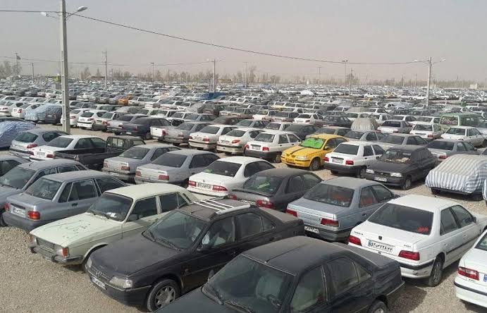 ادامه ترخیص خودرو‌های رسوبی در یزد