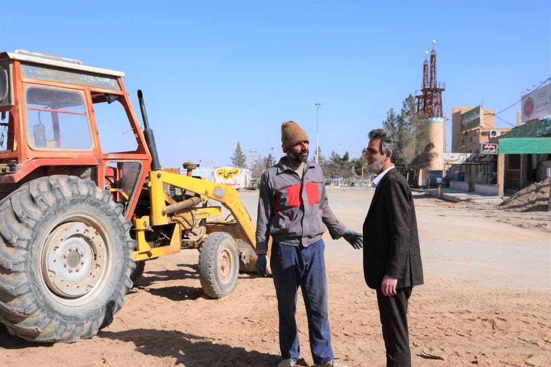 شهردار خرانق از پروژه عمرانی ساماندهی ورودی شهر بازدید کرد