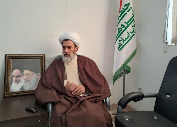 دولت نتوانست انتظارات مردم را در طول یکسال گذشته برآورده کند/ نمی توان با شعارهای تبلیغاتی مردم را امیدوار کرد/ رئیسی گوش شنوایی برای شنیدن نقد دلسوزان انقلاب داشته باشد