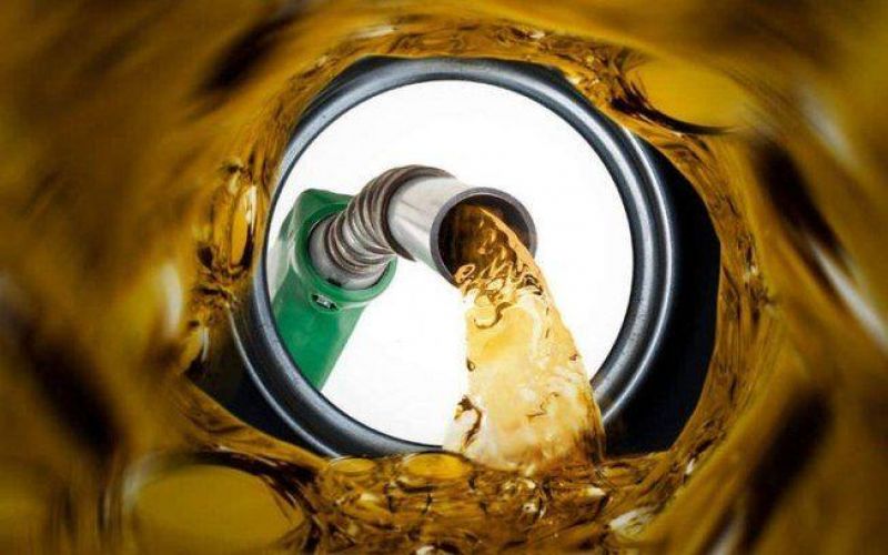 عرضه سوخت سهمیه‌ای در ۶۴ جایگاه استان یزد