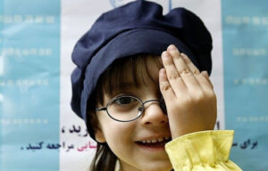 اجرای طرح بینایی سنجی و شنوایی سنجی کودکان در یزد