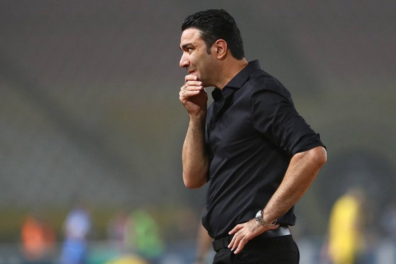 نکونام نشان داد مربی بزرگی است/ پرسپولیس دنبال بهانه جویی است