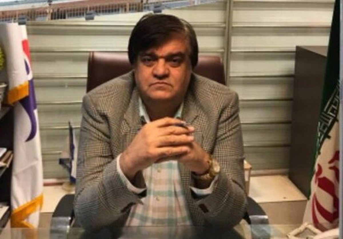 فعالیت صنوف یزد تنها با دریافت کارت واکسن کرونا/کارگروه تنظیم بازار با حضور استاندار یزد