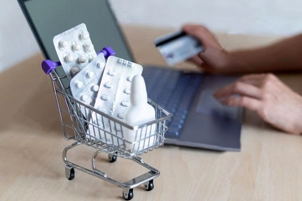 فروش اینترنتی دارو تخلف است