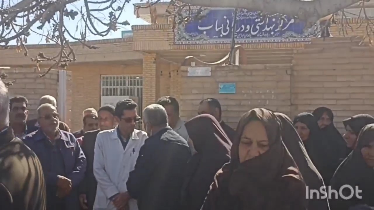 فیلم| مراسم خداحافظی و بدرقه مردم سبزدشت از دکترموسوی