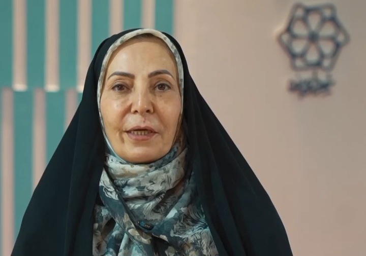 فیلم| گفت‌‌وگو با فخرالسادات خامسی عضو کمیسیون گردشگری و عضو محترم شورای اسلامی شهر یزد در غرفه مشترک طلایه داران گردشگری ایران