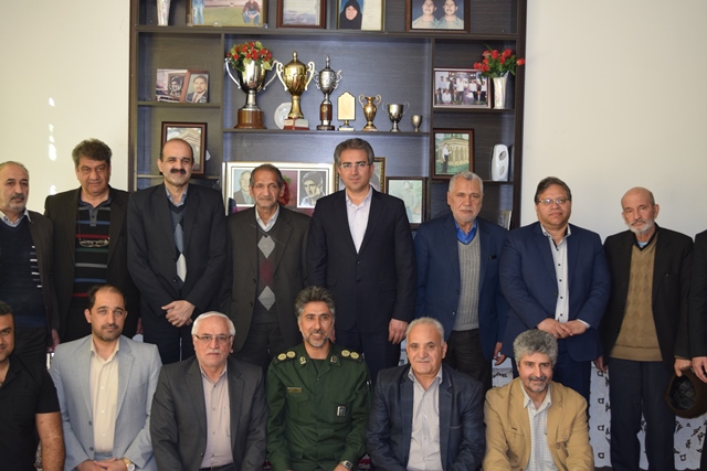 http://www.yazdfarda.com/media/news_gal/DSC_0010.JPG
