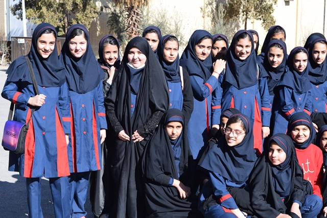 http://www.yazdfarda.com/media/news_gal/DSC_0354.JPG