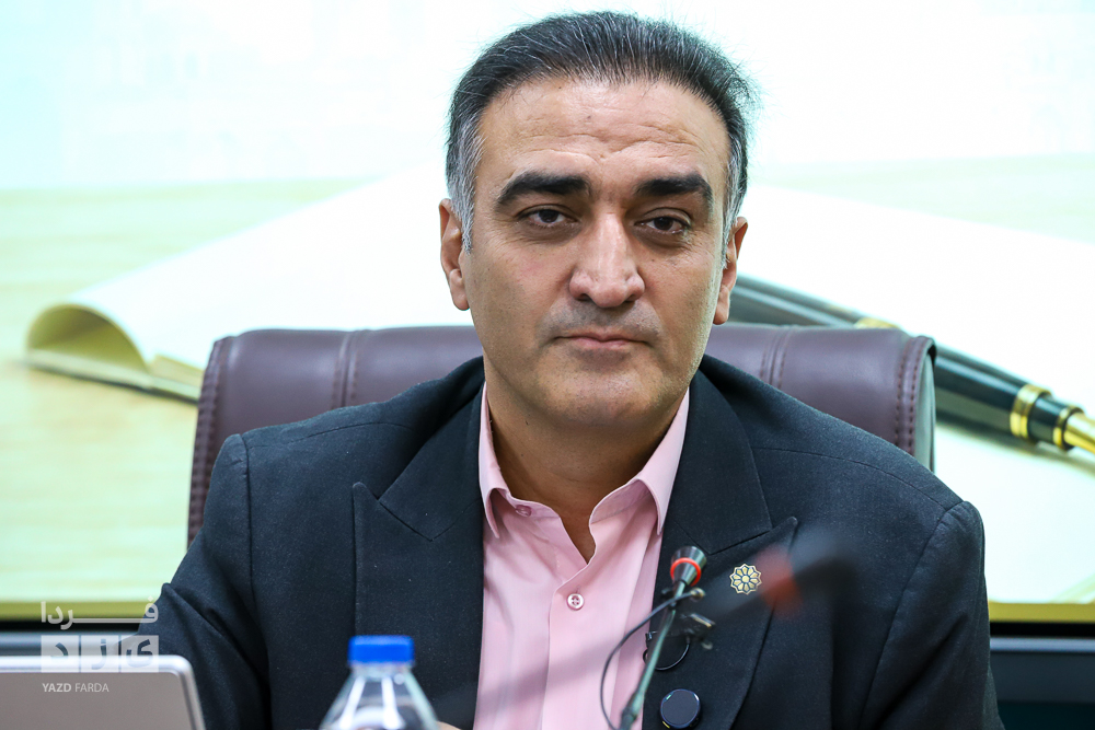 نشست خبری رئیس پارک علم و فناوری یزد