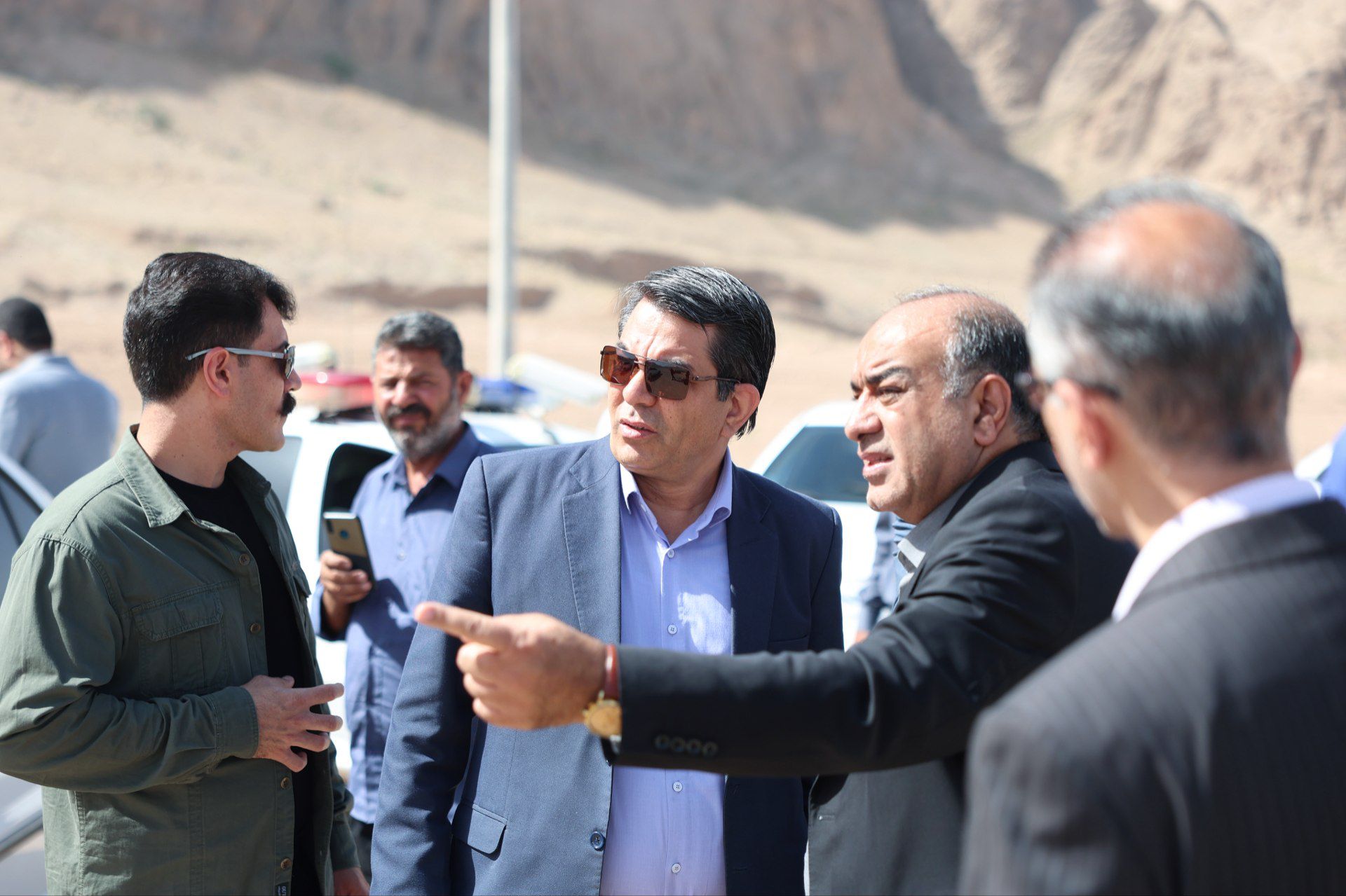 بازدید استاندار کرمان از سایت کوهسار نهضت ملی مسکن/ ۲۶۵۲ واحد مسکونی در حال ساخت است