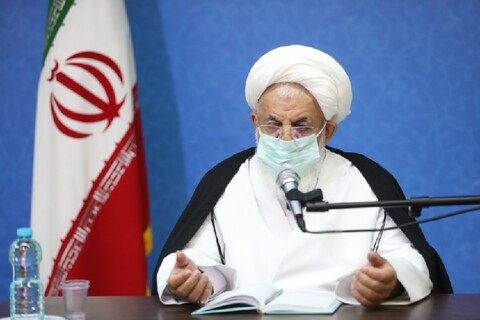 فضای خالی جامعه با فضای مجازی پر شده است