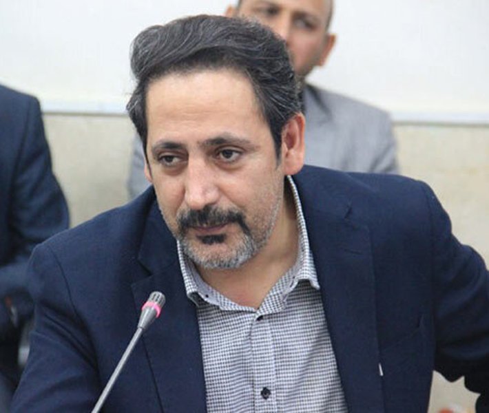 خاندوزی، بهترین فرد برای تصدی وزارت امور اقتصادی و دارایی است