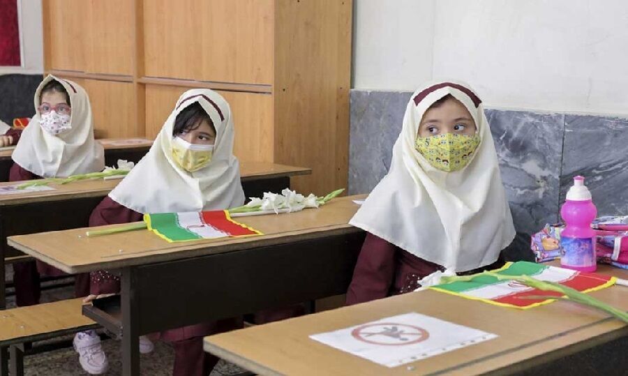 بیش از ۱۴۰۰ دانش آموز یزدی به کرونا مبتلا شده اند