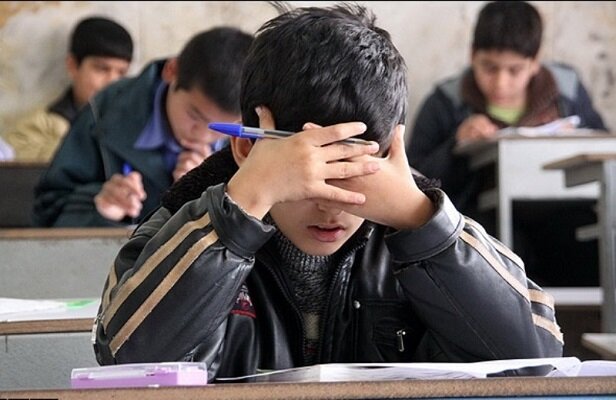 کمک یک میلیارد تومانی کمیته امداد یزد به دانش آموزان و دانشجویان