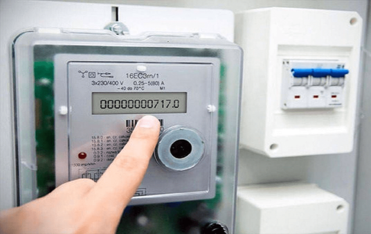 بیش از ۸۰ درصد چاه‌های صنایع یزد به کنتور هوشمند مجهز شده‌اند