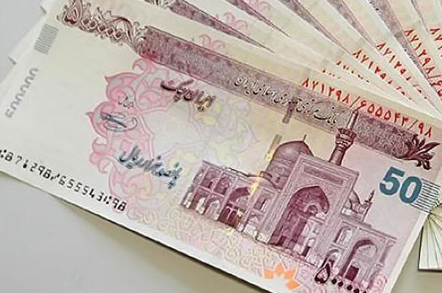 چرا رتبه‌بندی معلمان و همسان‌سازی حقوق بازنشستگان پیگیری نمی شود؟