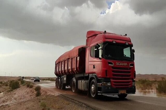 ممنوعیت تردد خودروهای سنگین در محور یزد - طبس در نوروز ممنوعیت تردد خودروهای سنگین در محور یزد - طبس در نوروز