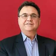 سید بهادر بهادری حقوقدان با خمیرهِ عشق به مطبوعات بار دیگر بعنوان بازرس خانه مطبوعات استان یزد انتخاب شد