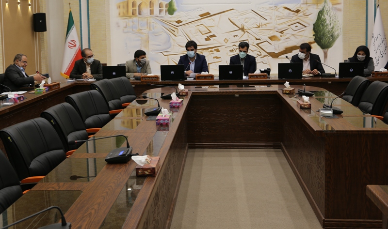 وضعیت درآمدی استان یزد در سال 1400 بررسی شد