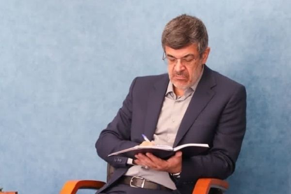 استاندار یزد: امام شهید ما مبتکر فصل نوینی از حکمرانی بودند