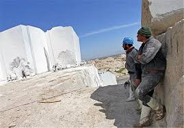 صنعت سنگ ساختمانی یزد با ۳۰ درصد ظرفیت خود فعالیت می‌کند