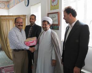 همزمان با عید سعیدغدیرخم ازسادات کارمندفنی وحرفه ای استان یزد تقدیرشد